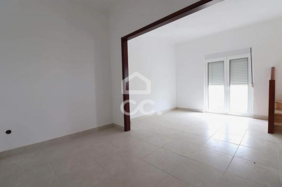Picture of Apartment For Sale in Coimbra, Beira, Portugal