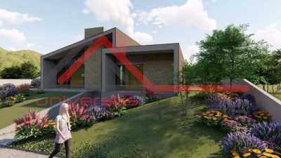 Villa For Sale in Seixal, Portugal