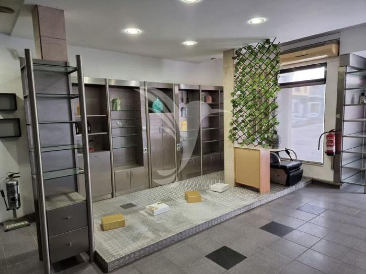 Picture of Retail For Rent in Aveiro, Beira, Portugal