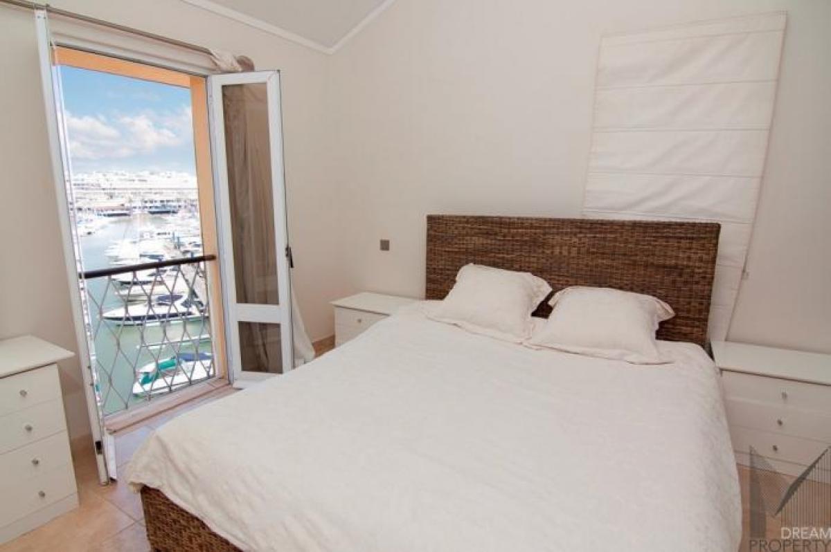 Picture of Apartment For Sale in Vilamoura, Algarve, Portugal