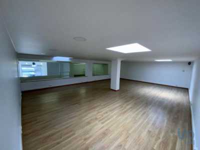 Retail For Sale in Lisboa, Portugal