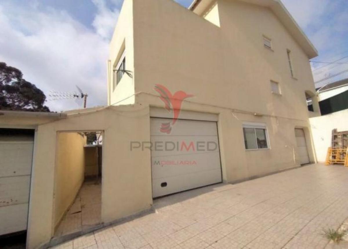 Picture of Home For Sale in Cascais, Estremadura, Portugal