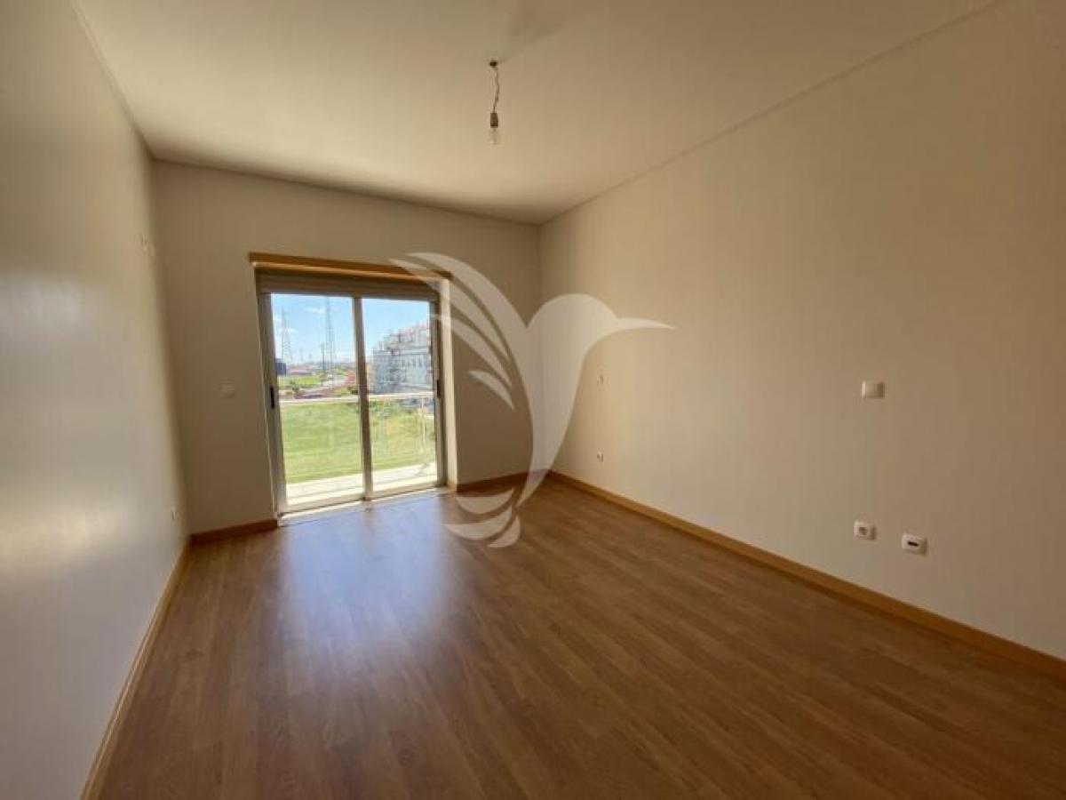 Picture of Apartment For Sale in Aveiro, Beira, Portugal