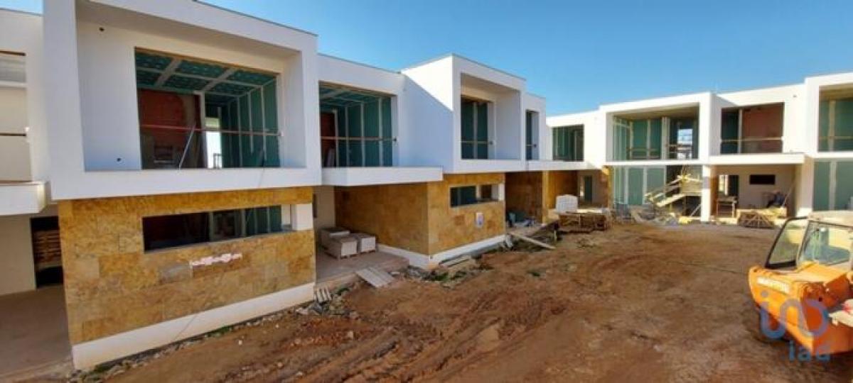 Picture of Home For Sale in Albufeira, Algarve, Portugal