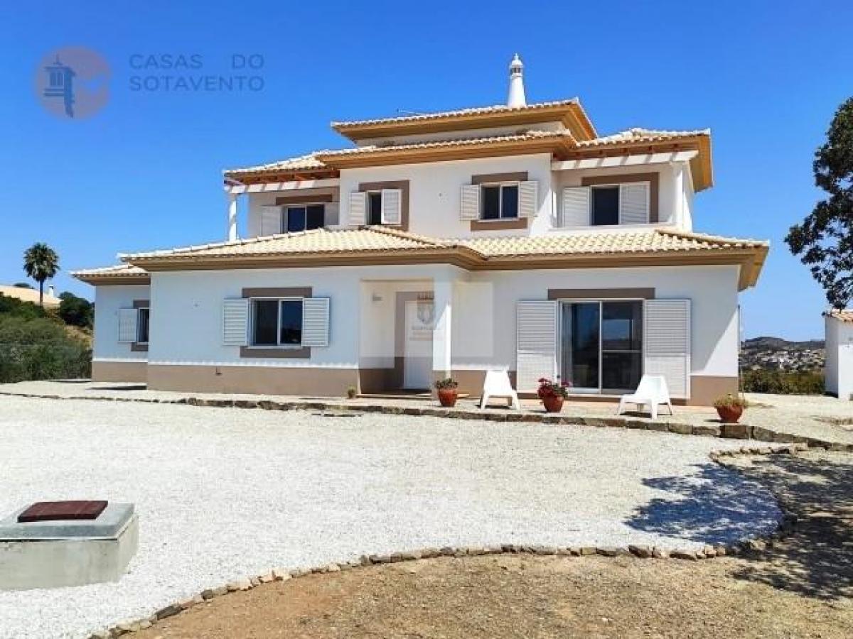 Picture of Villa For Sale in Tavira, Algarve, Portugal