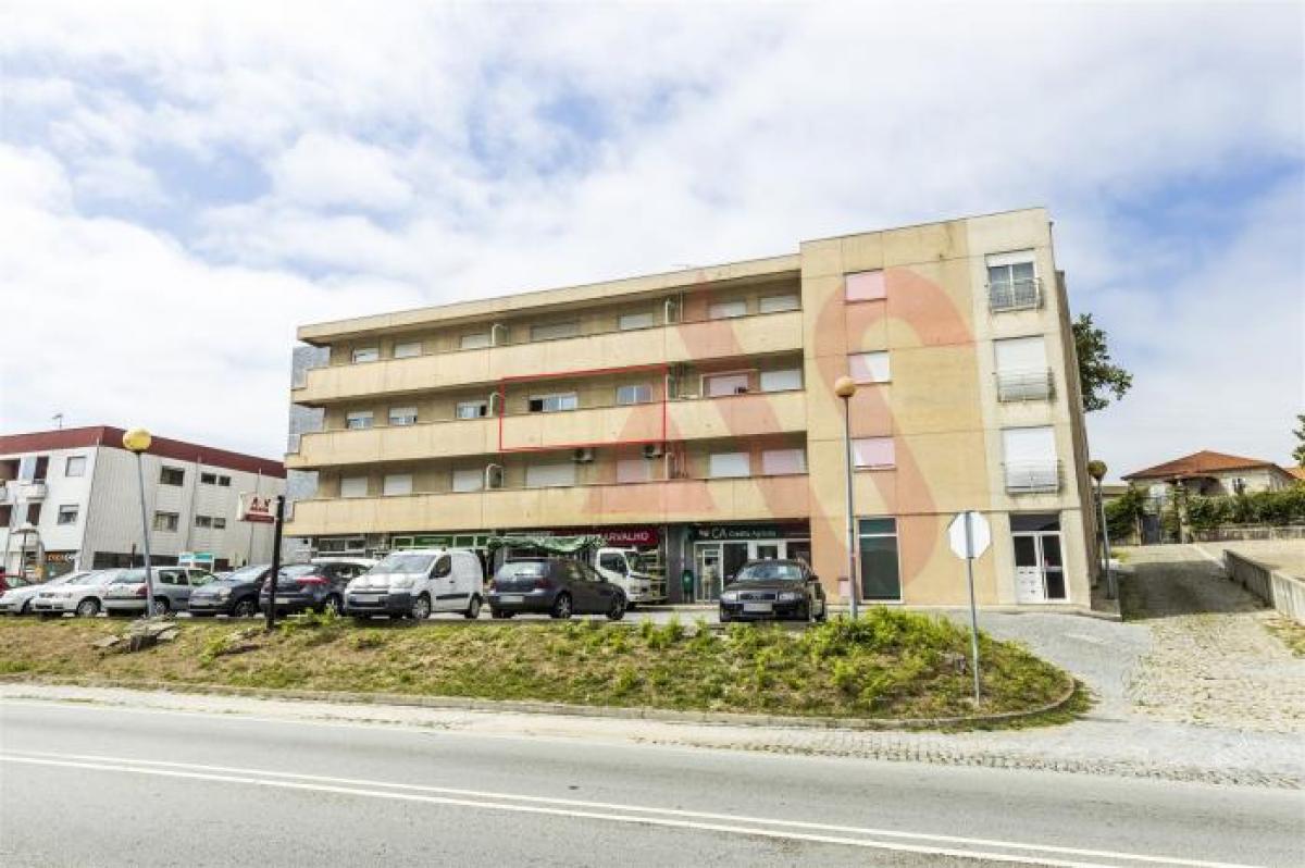 Picture of Apartment For Sale in Guimaraes, Entre-Douro-e-Minho, Portugal