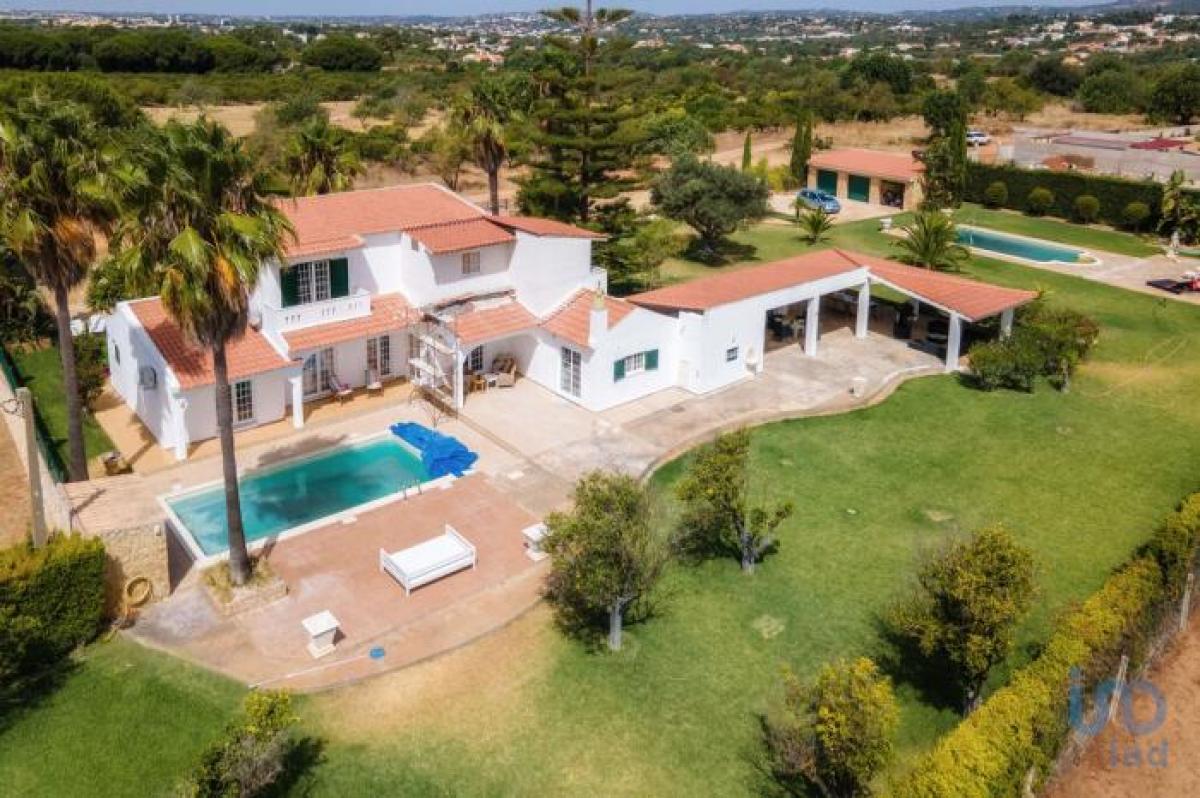 Picture of Home For Sale in Loule, Faro, Portugal