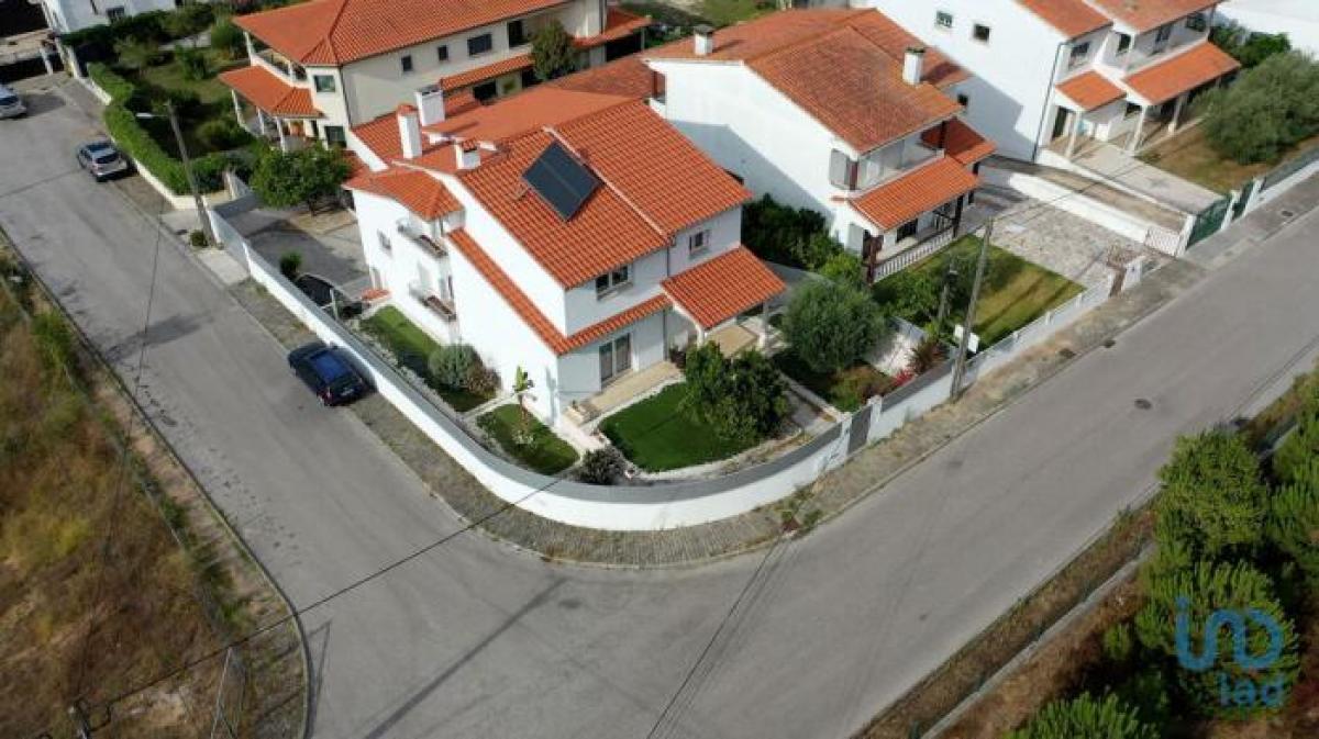 Picture of Home For Sale in Leiria, Beira, Portugal