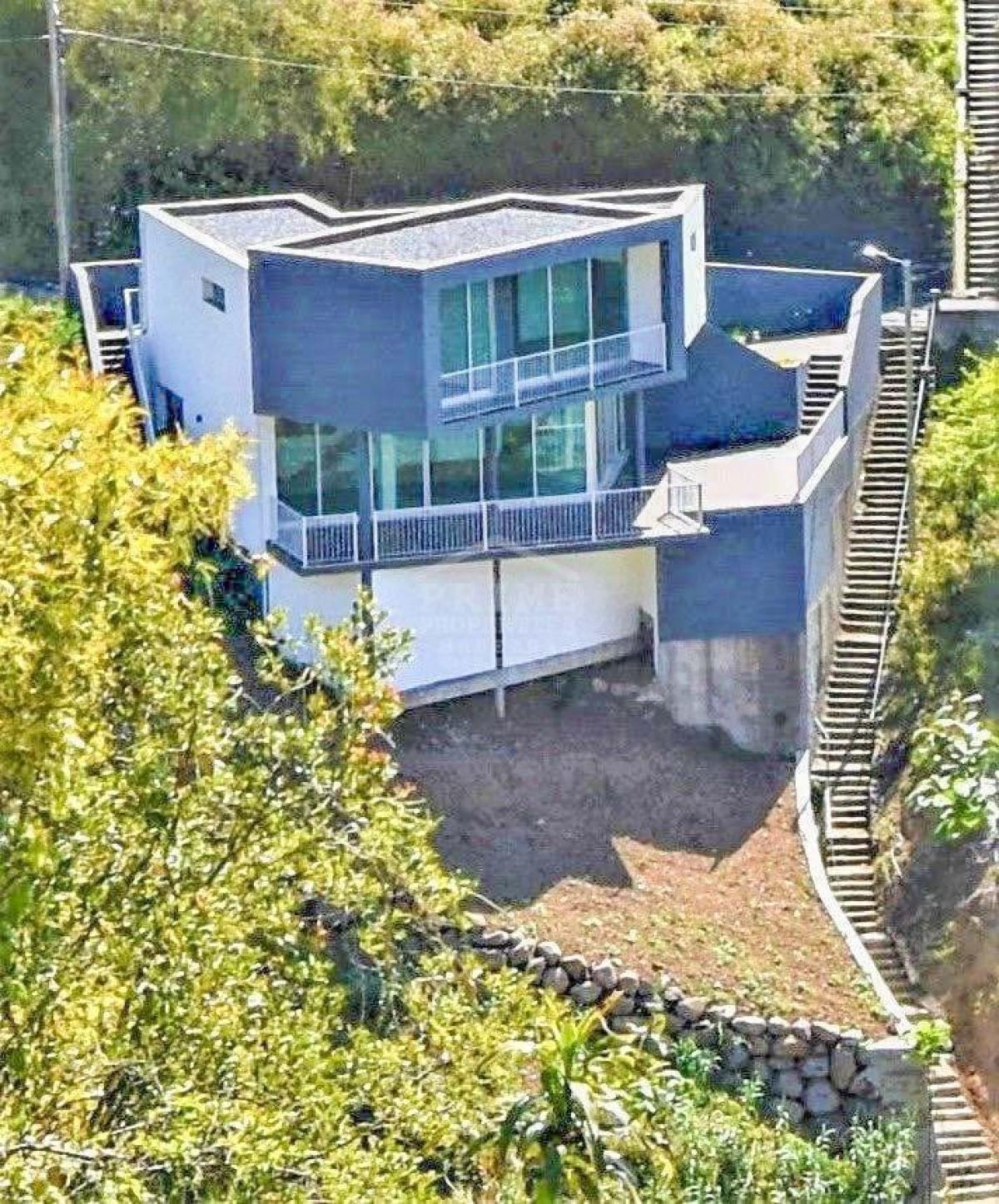 Picture of Villa For Sale in Funchal, Madeira, Portugal