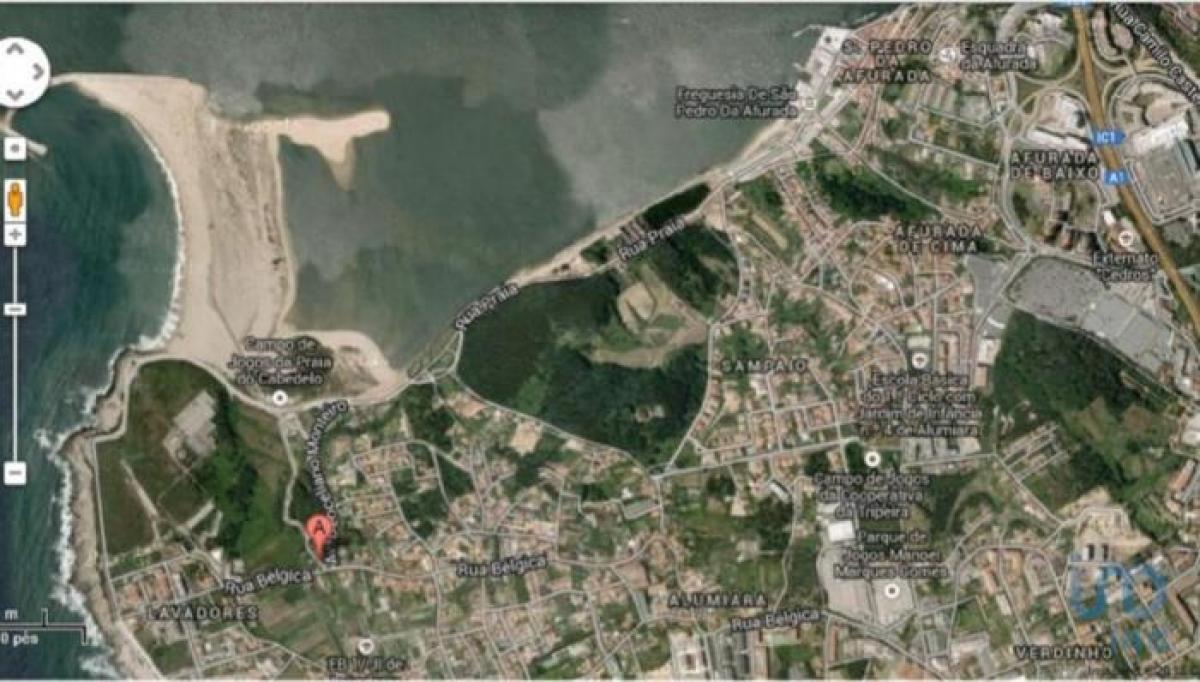 Picture of Residential Land For Sale in Vila Nova De Gaia, Eastern Tobago, Portugal