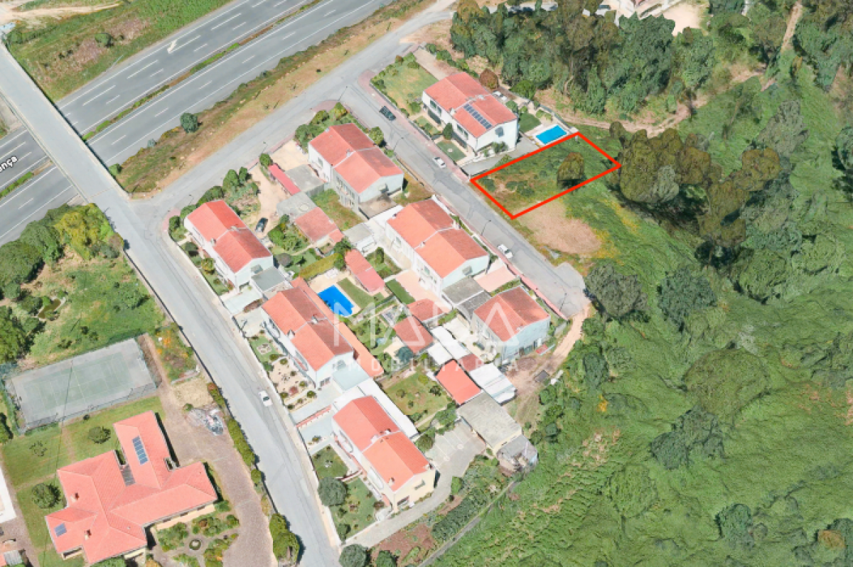 Picture of Residential Land For Sale in Braga, Entre-Douro-e-Minho, Portugal