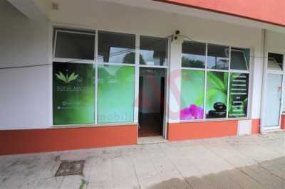 Retail For Sale in Guimaraes, Portugal
