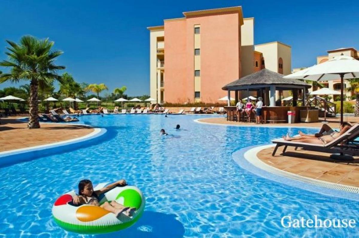 Picture of Apartment For Sale in Vilamoura, Algarve, Portugal