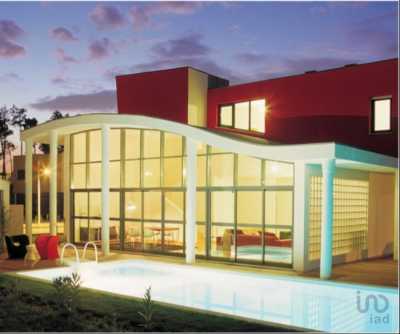 Home For Sale in Palmela, Portugal