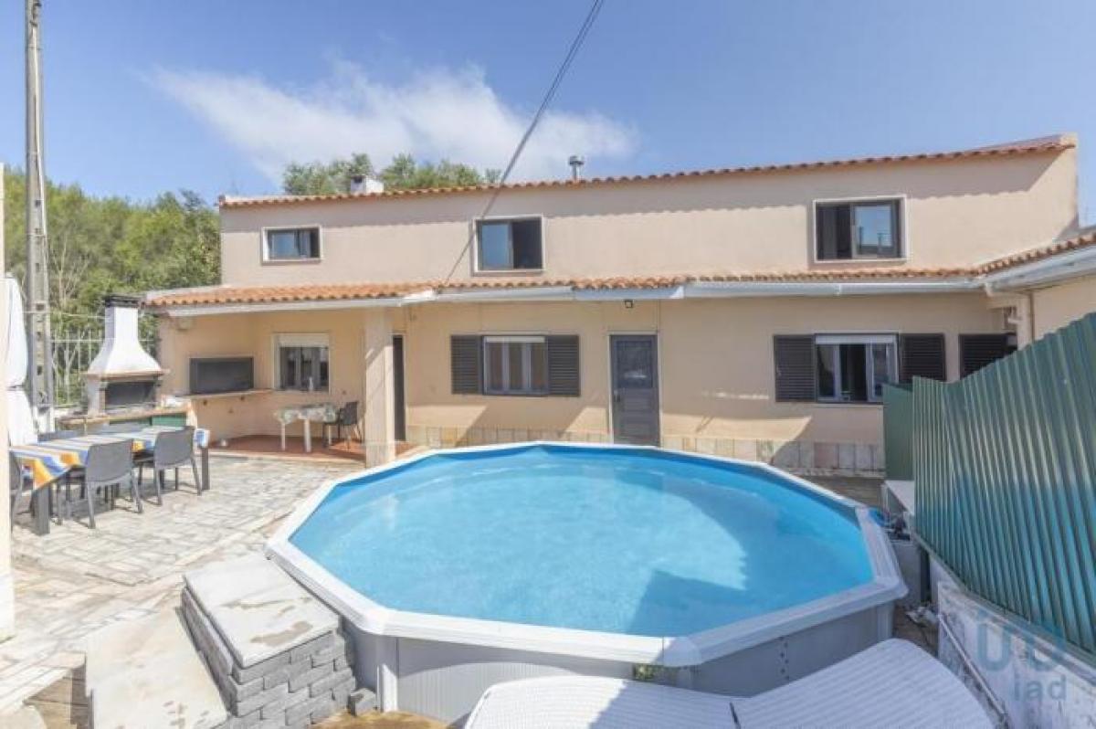 Picture of Home For Sale in Cascais, Estremadura, Portugal