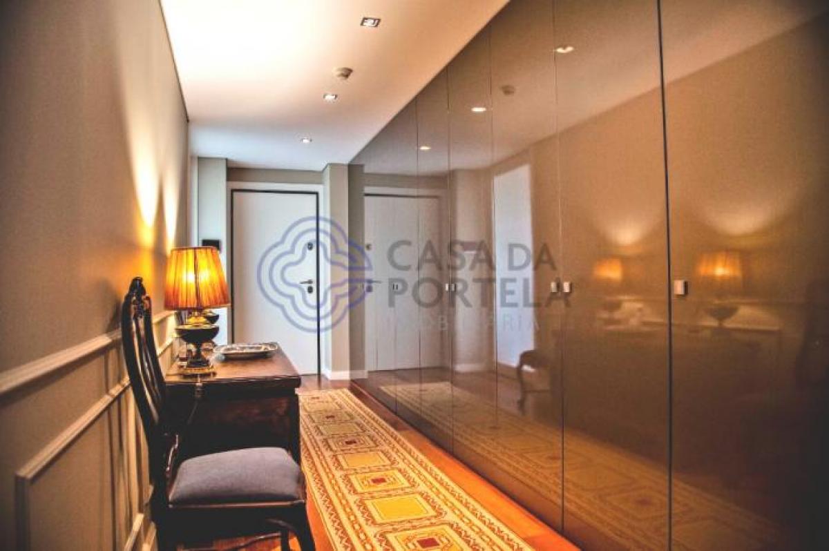 Picture of Apartment For Sale in Vila Nova De Gaia, Eastern Tobago, Portugal