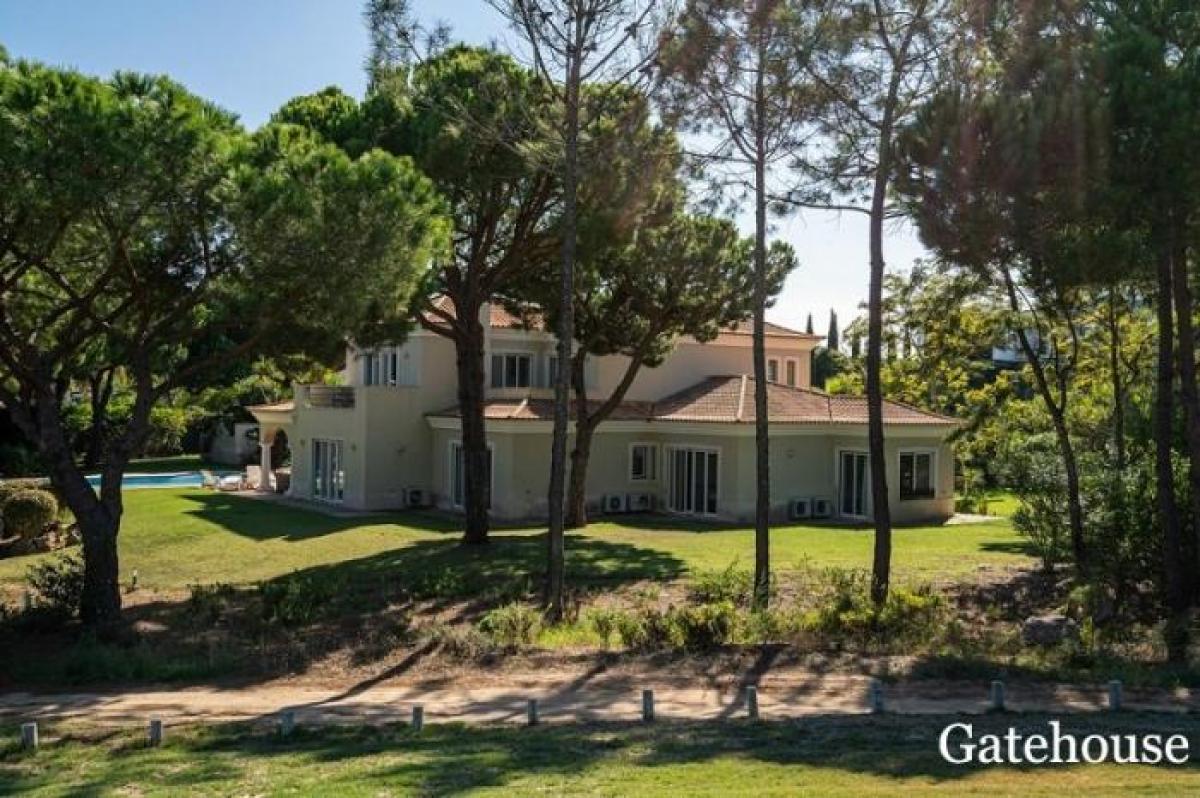 Picture of Villa For Sale in Quinta Do Lago, Algarve, Portugal