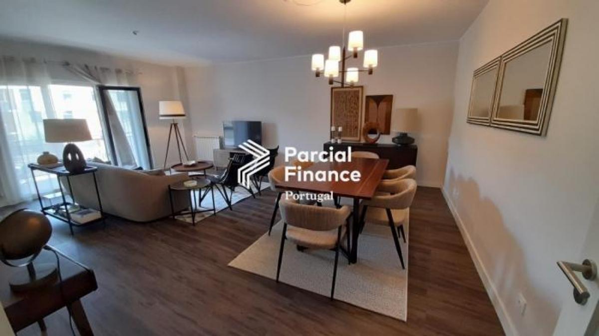 Picture of Apartment For Sale in Palmela, Sterea Ellas-Évvoia, Portugal