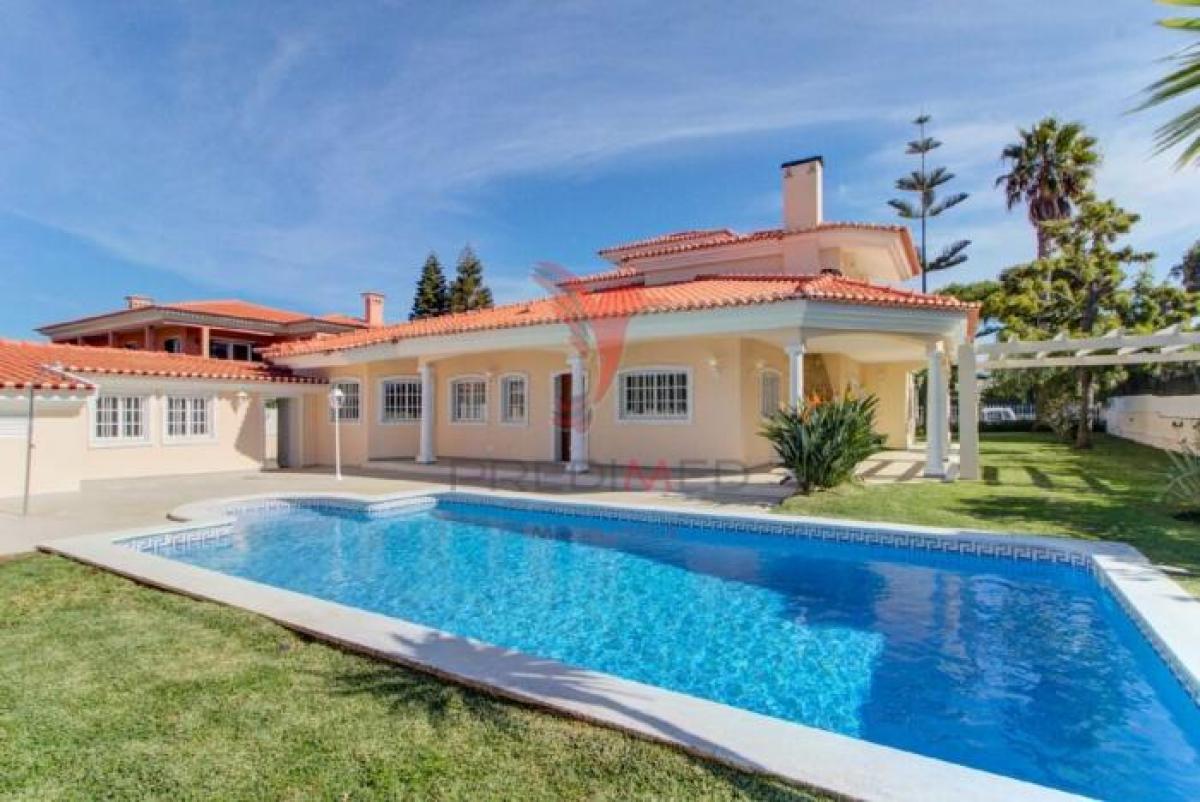 Picture of Home For Sale in Cascais, Estremadura, Portugal