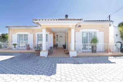Villa For Sale in Almancil, Portugal