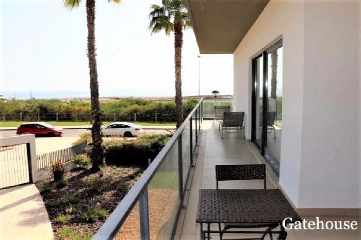 Picture of Apartment For Sale in Quarteira, Algarve, Portugal