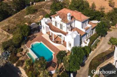 Villa For Sale in Almancil, Portugal