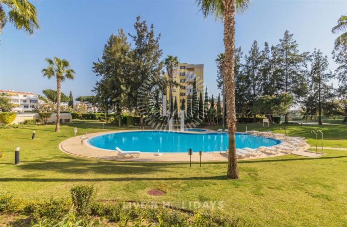 Picture of Apartment For Rent in Vilamoura, Algarve, Portugal