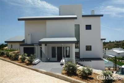 Villa For Sale in Burgau, Portugal