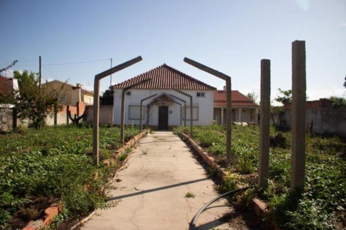 Picture of Home For Sale in Caldas Da Rainha, Region Of Murcia, Portugal