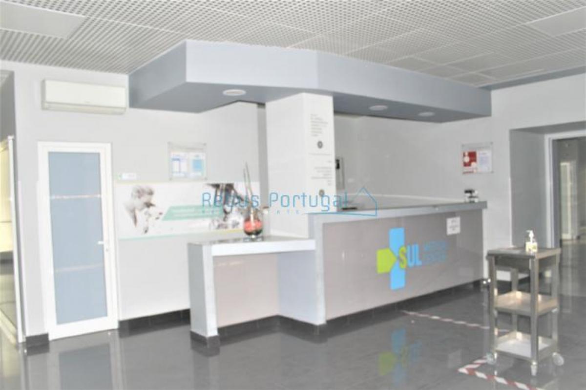 Picture of Retail For Rent in Faro, Algarve, Portugal