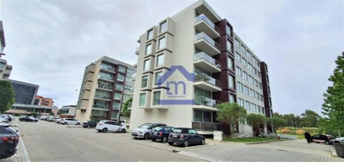 Picture of Apartment For Sale in Vila Nova De Gaia, Eastern Tobago, Portugal