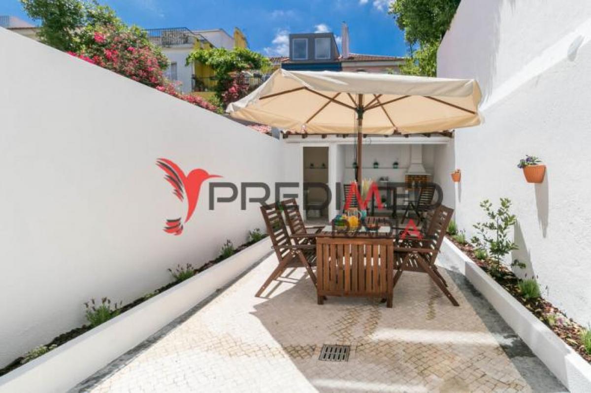 Picture of Home For Sale in Lisboa, Lisboa, Portugal