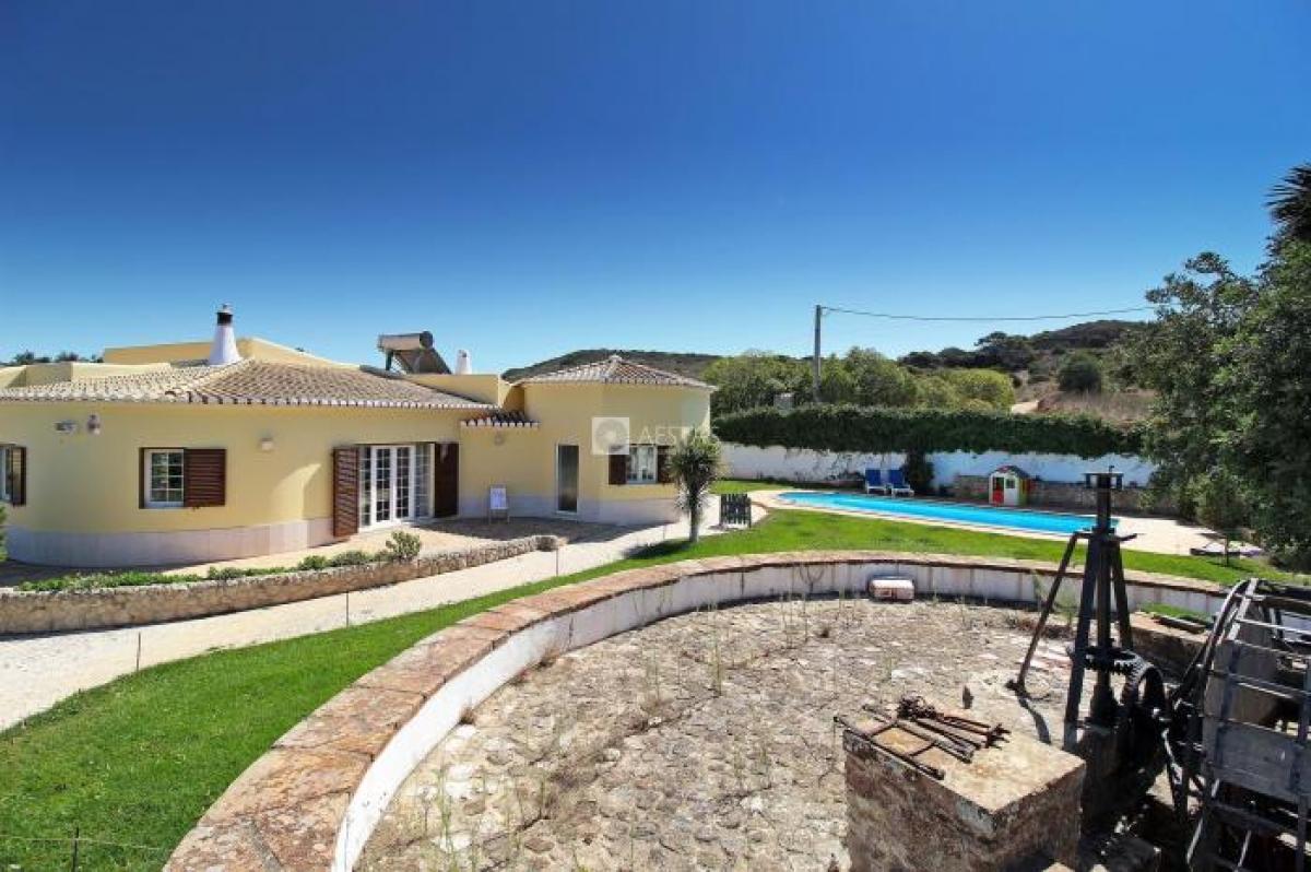Picture of Villa For Sale in Vila Do Bispo, Algarve, Portugal