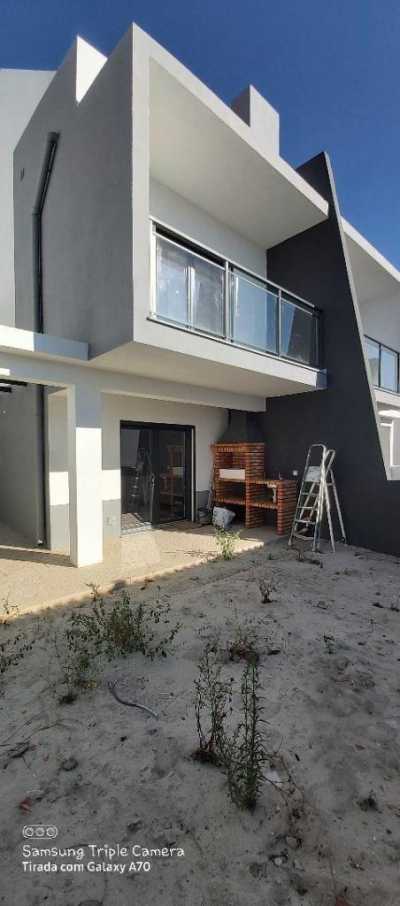 Home For Sale in Seixal, Portugal