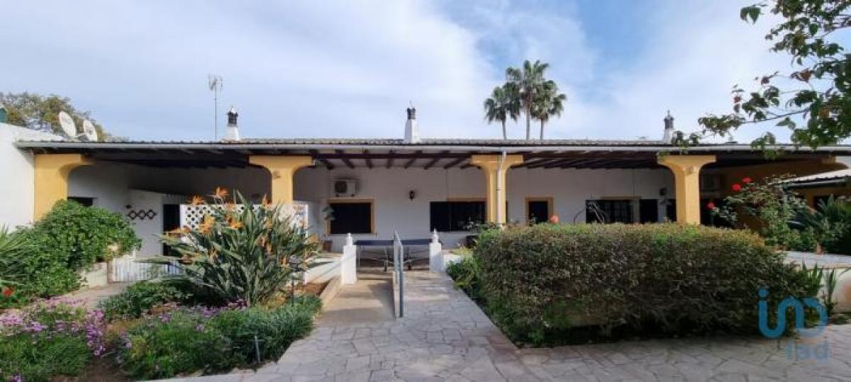 Picture of Home For Sale in Loule, Faro, Portugal