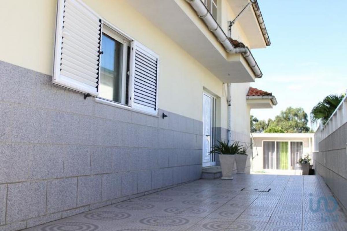 Picture of Home For Sale in Vila Nova De Gaia, Eastern Tobago, Portugal