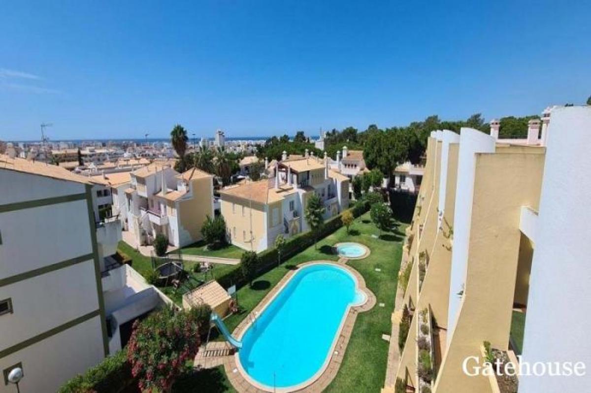Picture of Apartment For Sale in Vilamoura, Algarve, Portugal