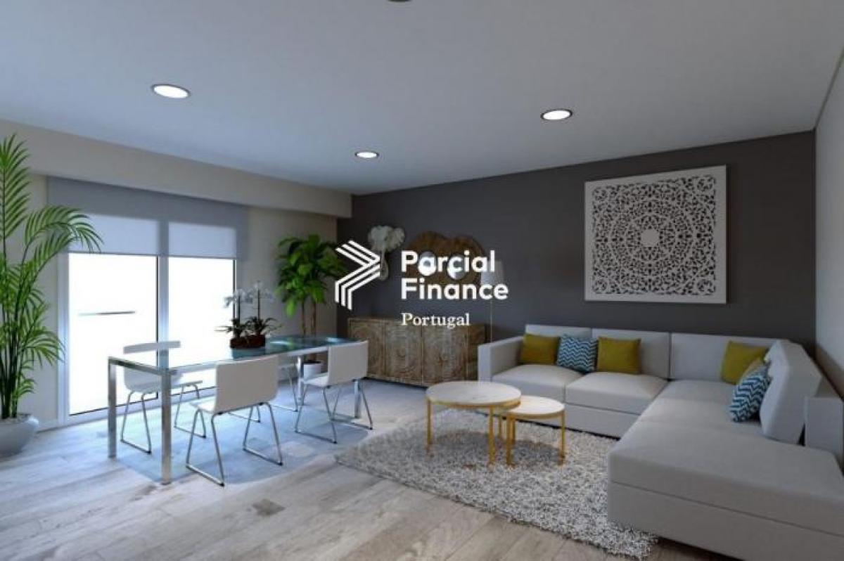 Picture of Apartment For Sale in Palmela, Sterea Ellas-Évvoia, Portugal