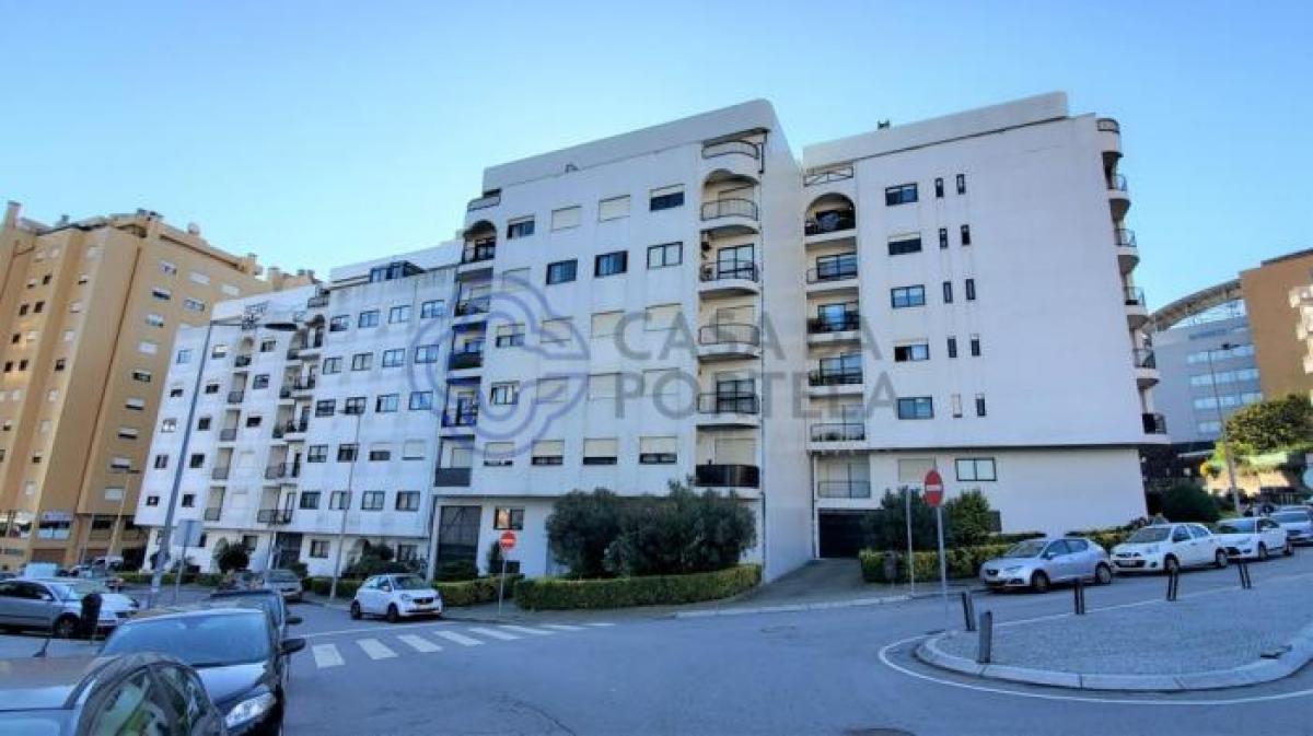 Picture of Apartment For Sale in Vila Nova De Gaia, Eastern Tobago, Portugal