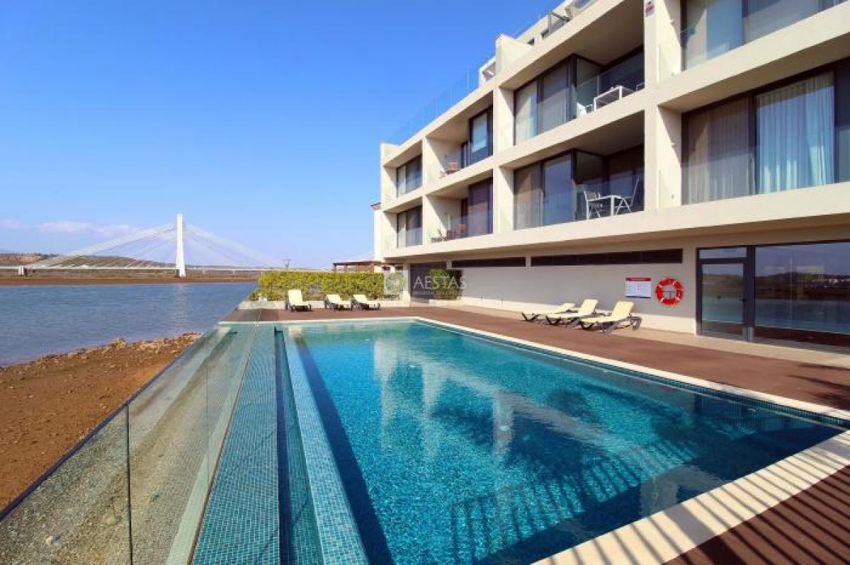 Picture of Apartment For Sale in Lagoa, Algarve, Portugal