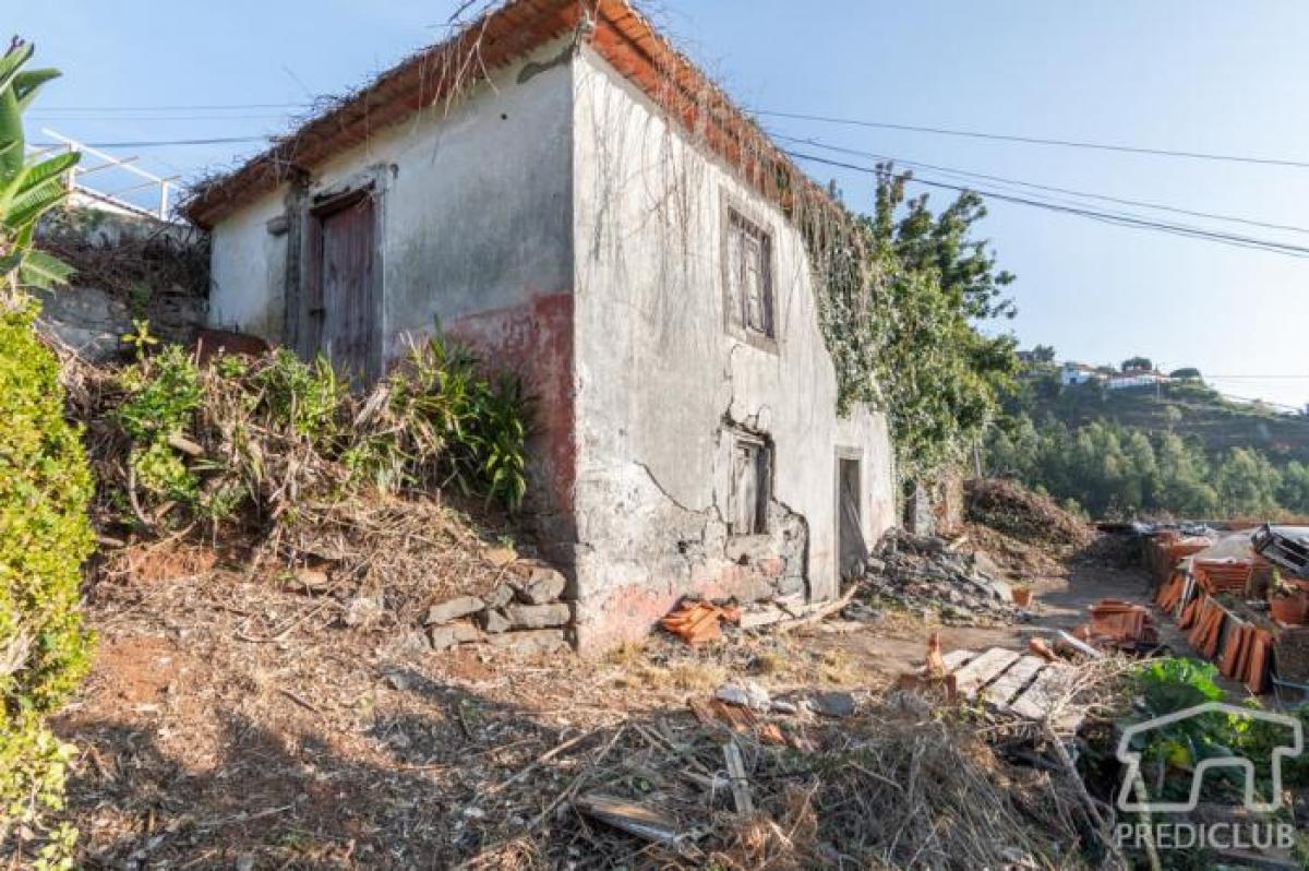 Picture of Home For Sale in Santa Cruz, Madeira, Portugal