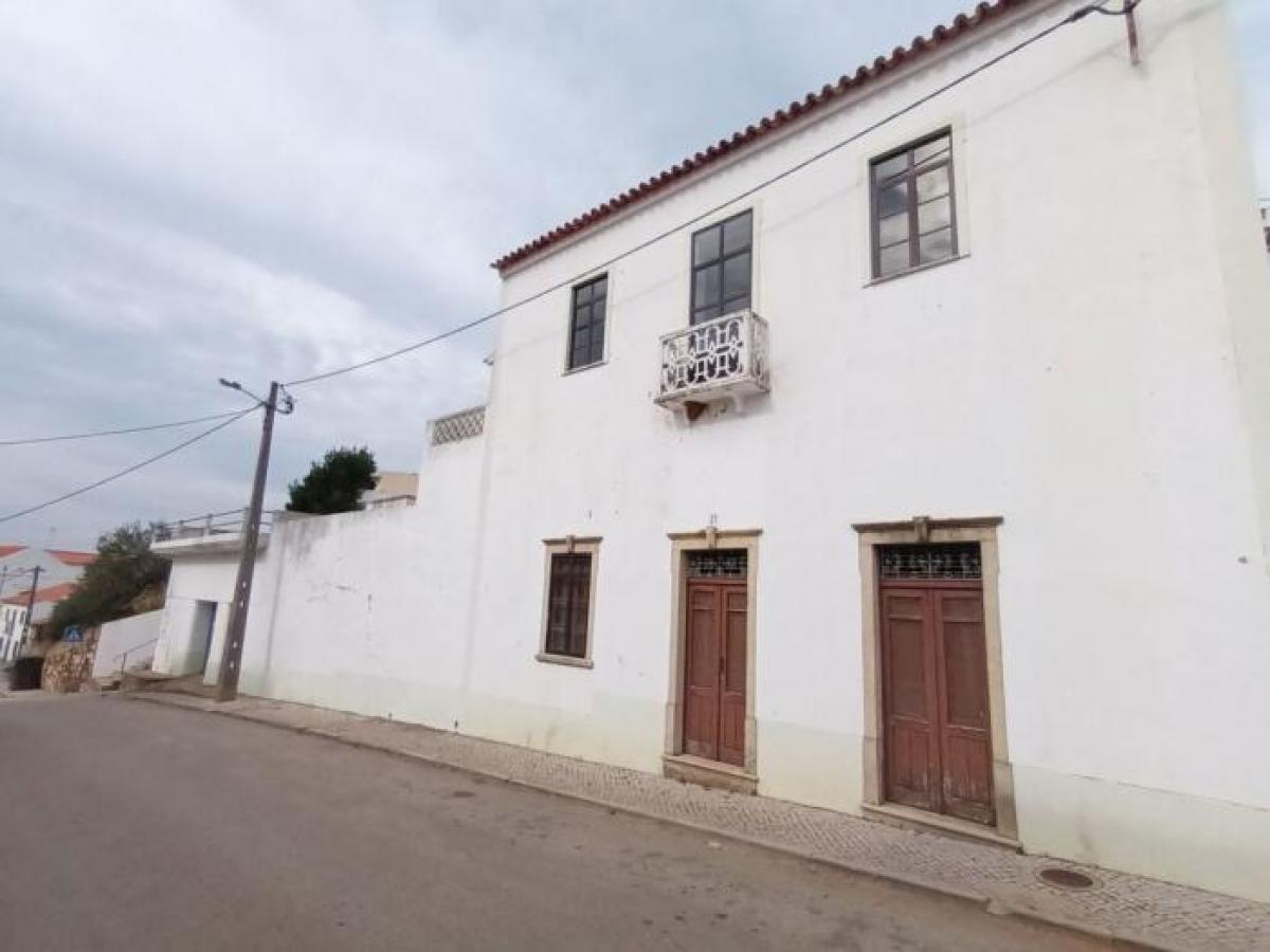 Picture of Home For Sale in Silves, Algarve, Portugal