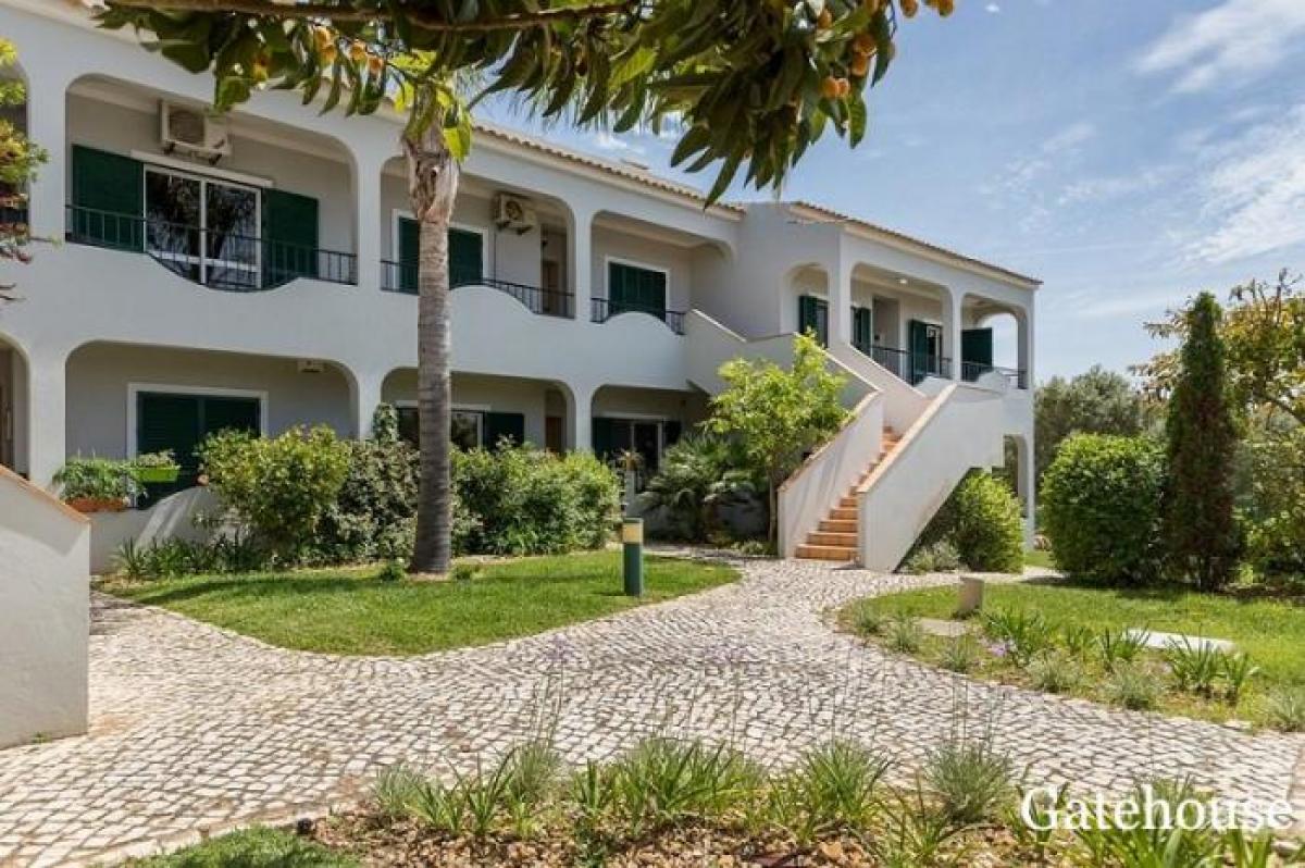 Picture of Apartment For Sale in Almancil, Algarve, Portugal