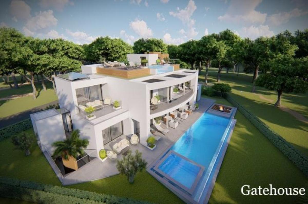 Picture of Residential Land For Sale in Vale Do Lobo, Algarve, Portugal
