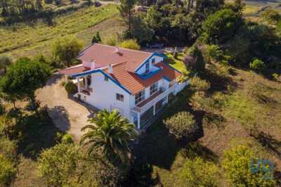 Home For Sale in Caldas Da Rainha, Portugal