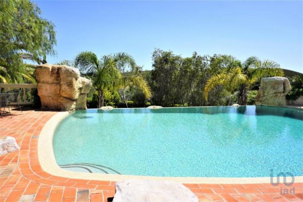 Picture of Home For Sale in Vila Do Bispo, Algarve, Portugal