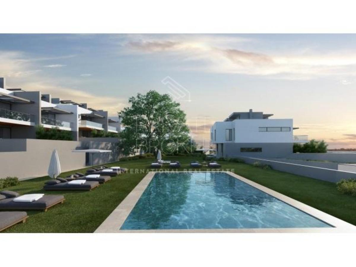 Picture of Home For Sale in Cascais, Estremadura, Portugal