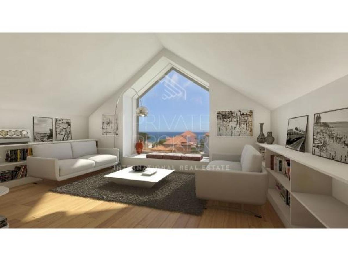 Picture of Apartment For Sale in Cascais, Estremadura, Portugal