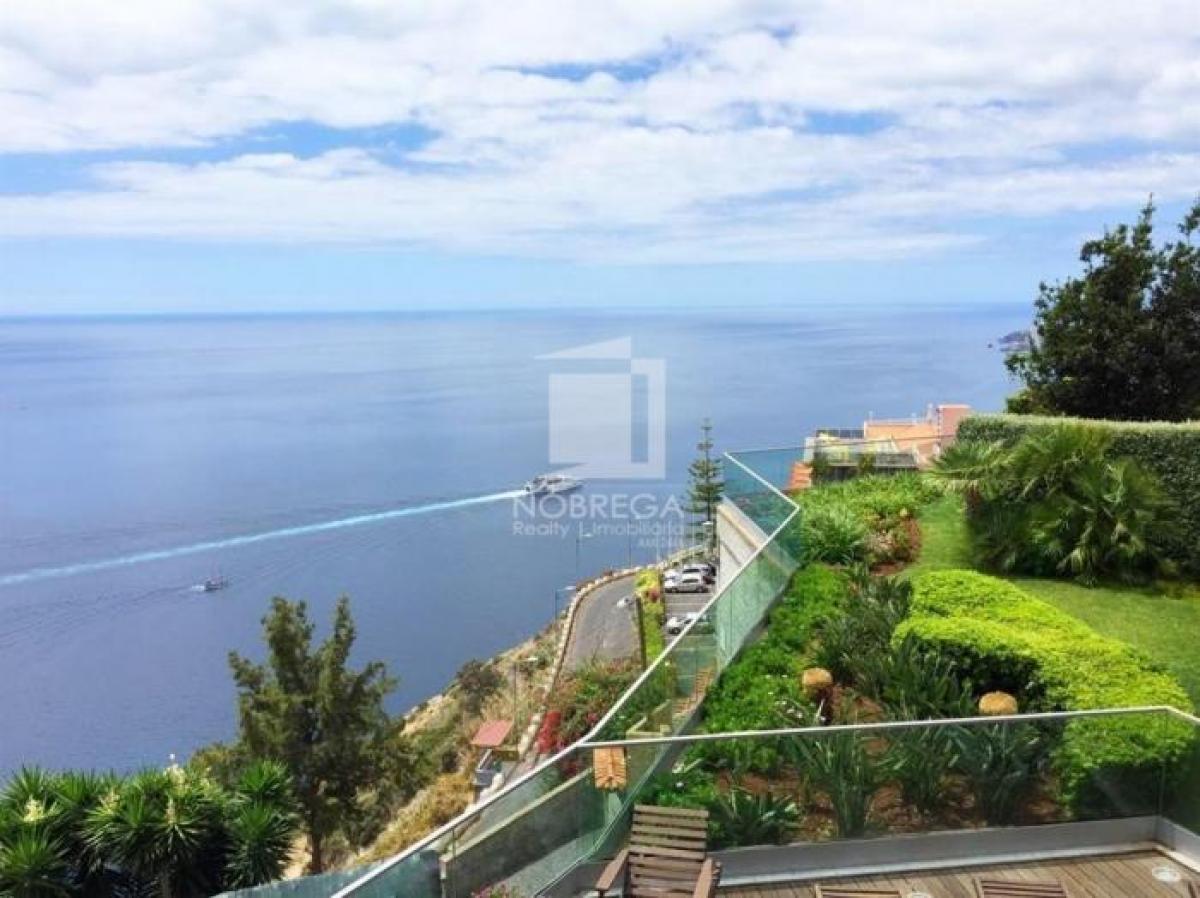 Picture of Villa For Sale in Funchal, Madeira, Portugal
