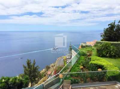 Villa For Sale in Funchal, Portugal